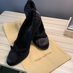 Louis Vuitton Black Pleated Satin Balmoral Pumps